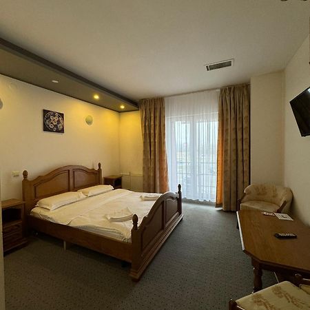 Hotel Vestem Bagian luar foto