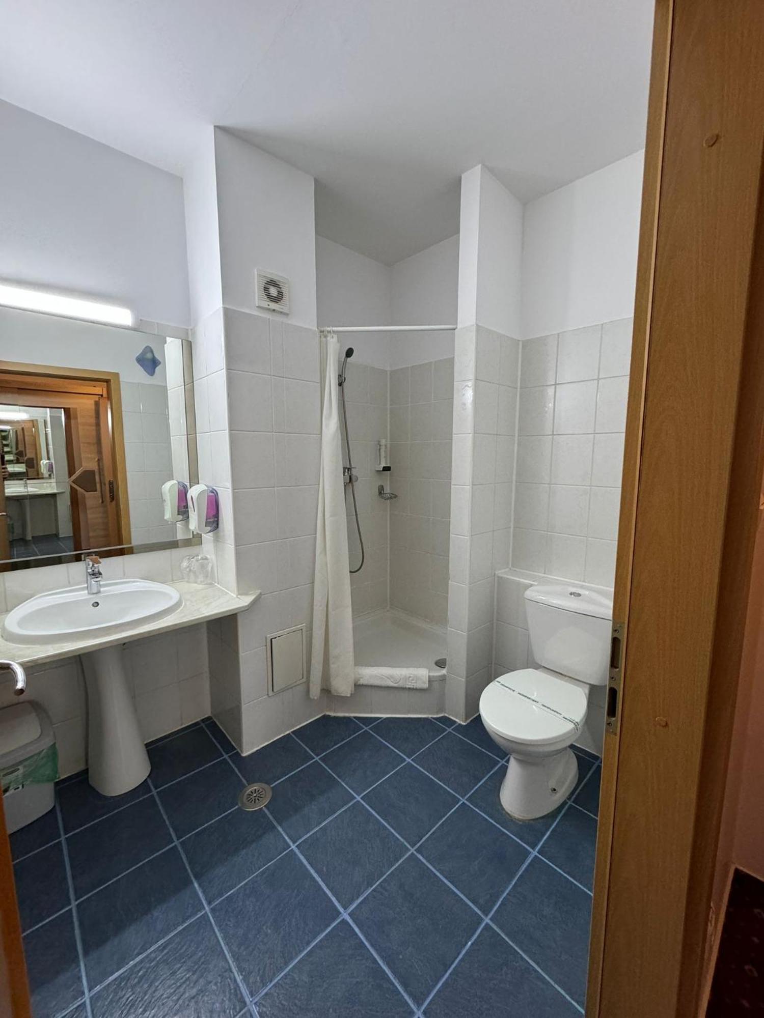 Hotel Vestem Bagian luar foto