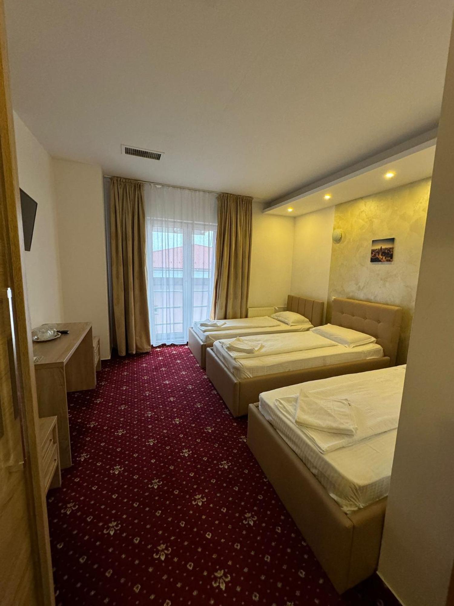 Hotel Vestem Bagian luar foto